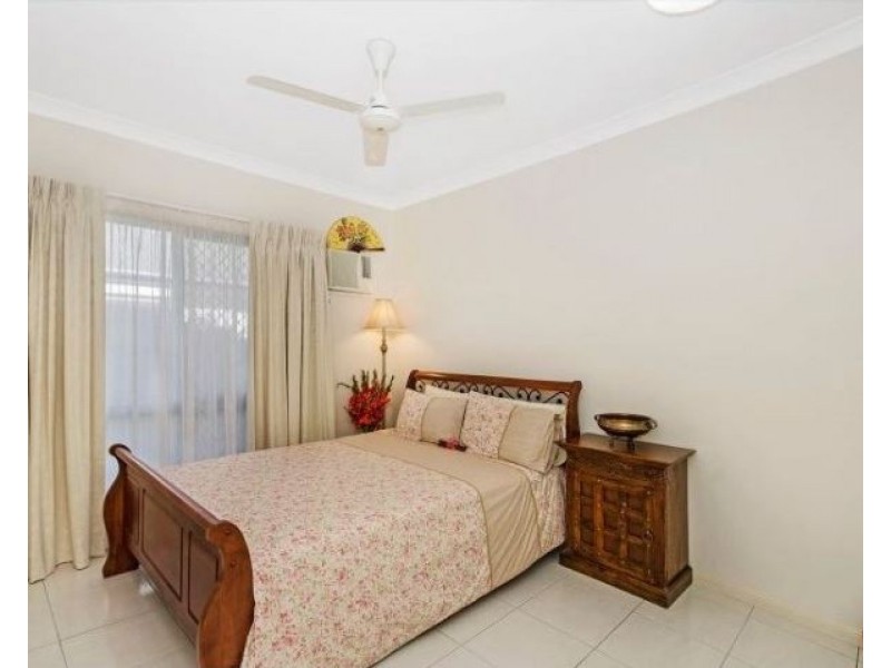 9 SHEERWATER PARADE, Douglas QLD 4814