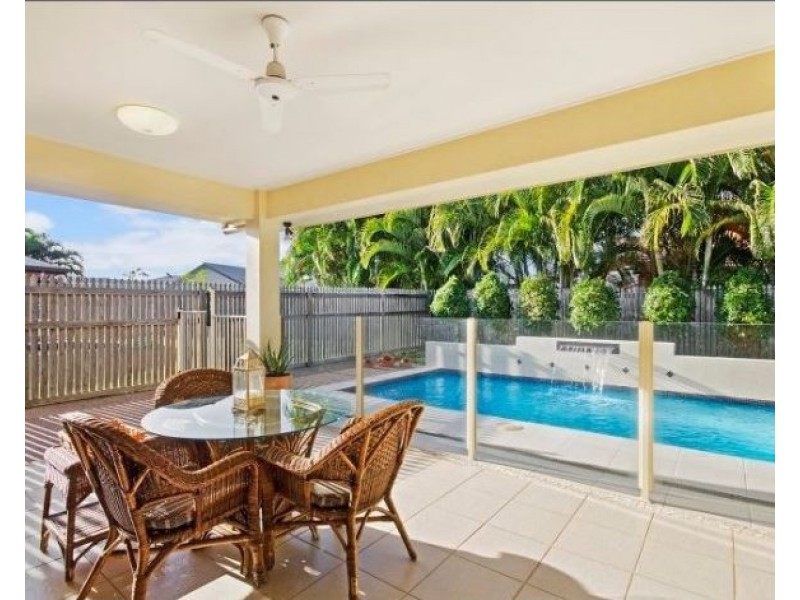 9 SHEERWATER PARADE, Douglas QLD 4814