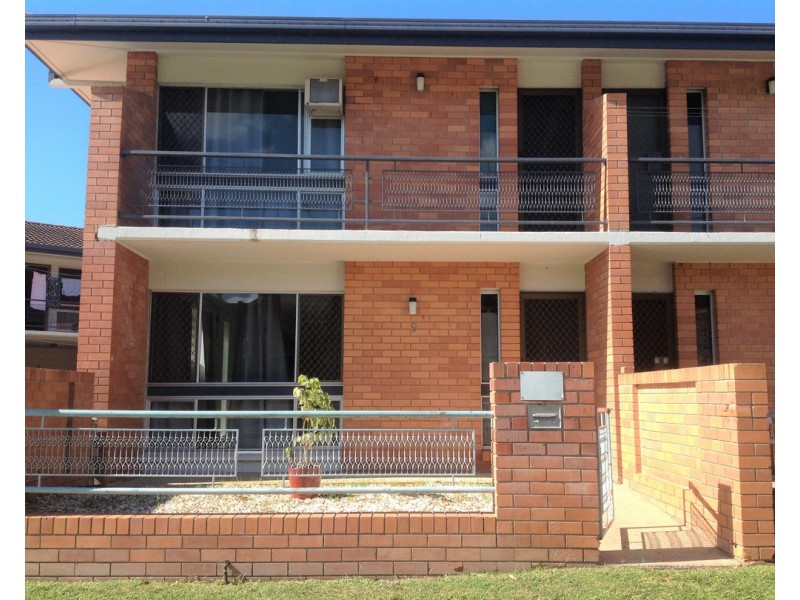 9/151-153 NATHAN STREET, Cranbrook QLD 4814