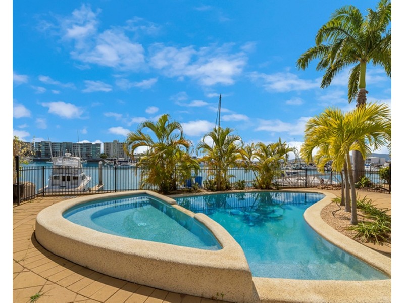 7/18-30 SIR LESLIE THIESS DRIVE, Townsville City QLD 4810