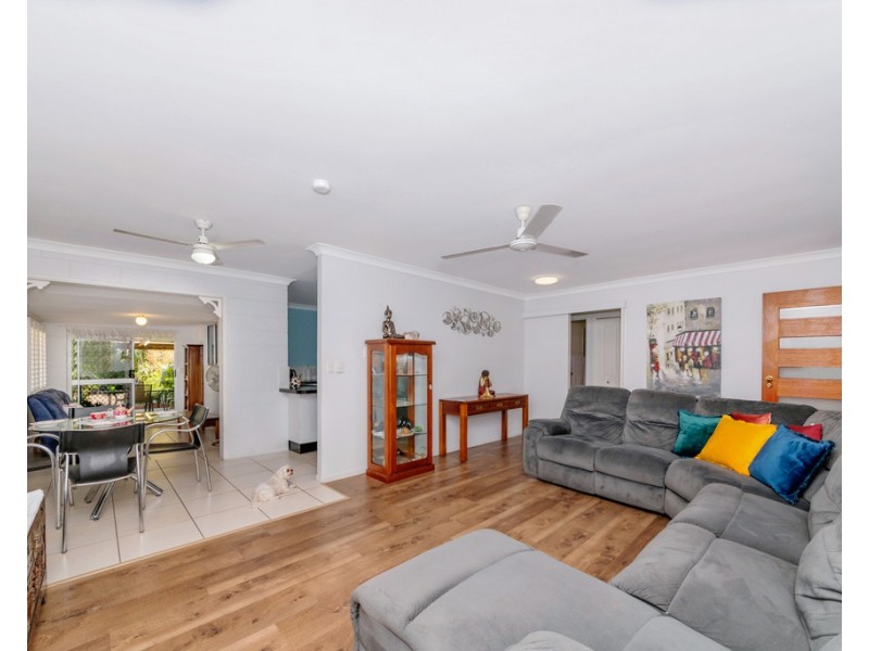 7 SANTAL DRIVE, Rasmussen QLD 4815