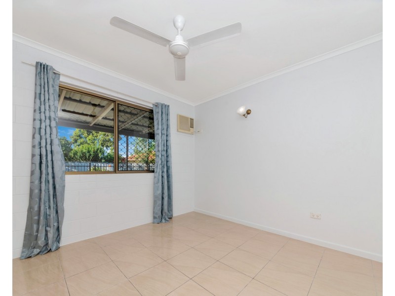 24 CASUARINA DRIVE, Annandale QLD 4814