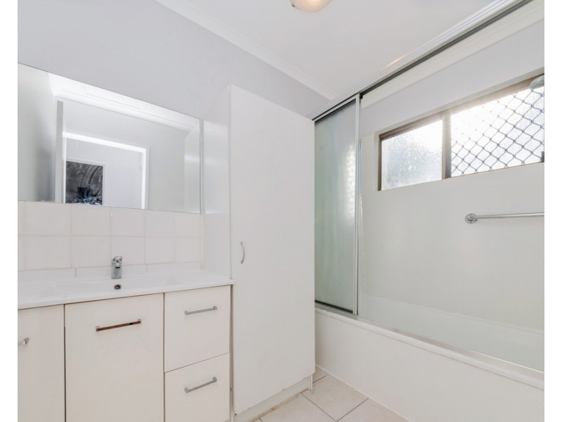 24 CASUARINA DRIVE, Annandale QLD 4814