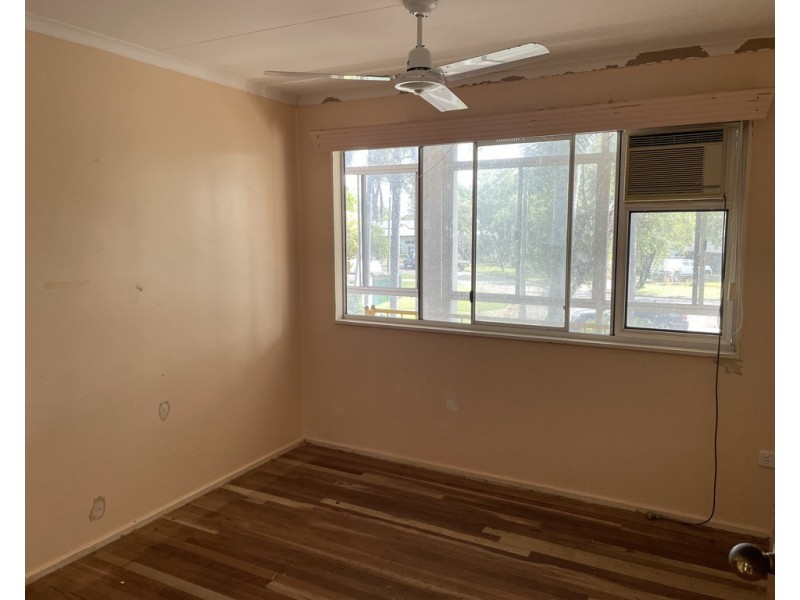 65 GLADYS STREET, Kelso QLD 4815