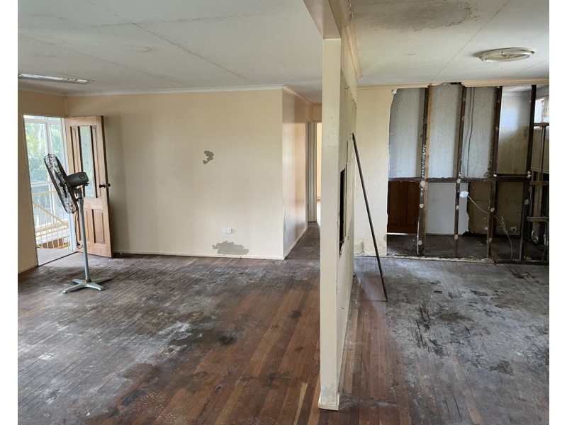 65 GLADYS STREET, Kelso QLD 4815