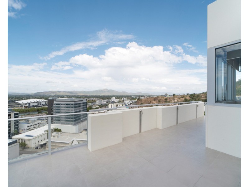 55 151 STURT STREET, Townsville City QLD 4810