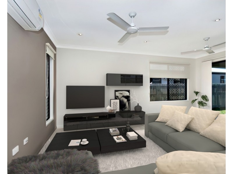 27 SANDERLING CIRCUIT, Kelso QLD 4815