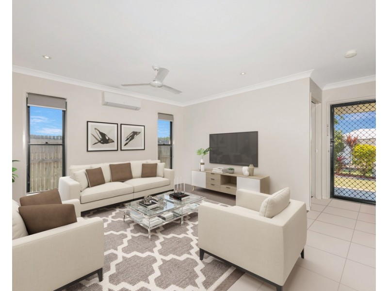 9 ESPERANCE DRIVE, Mount Low QLD 4818