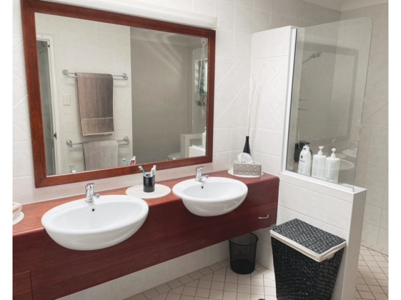 12 THUNDERBOLT DRIVE, Oak Valley QLD 4811