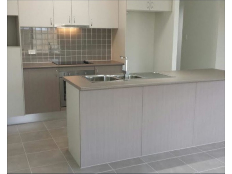 7 ELBRIDGE BEND, Mount Louisa QLD 4814