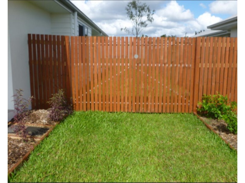 7 ELBRIDGE BEND, Mount Louisa QLD 4814