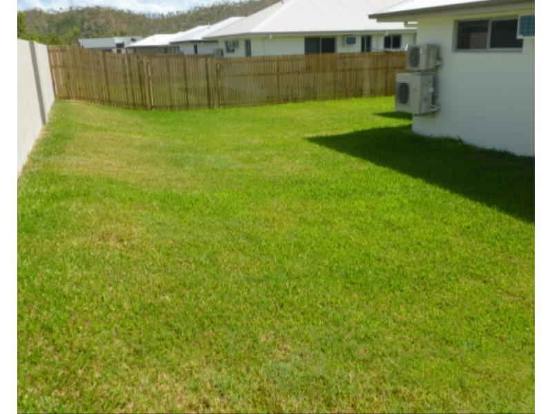 7 ELBRIDGE BEND, Mount Louisa QLD 4814