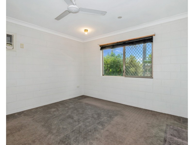 2 SENTOSA COURT, Kelso QLD 4815