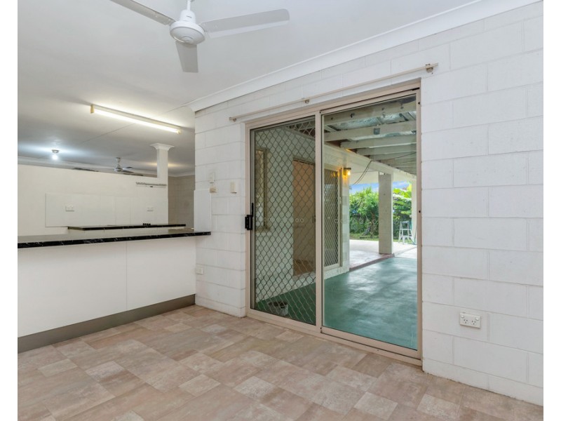 2 SENTOSA COURT, Kelso QLD 4815