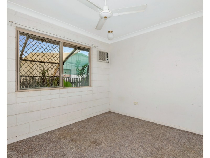 2 SENTOSA COURT, Kelso QLD 4815