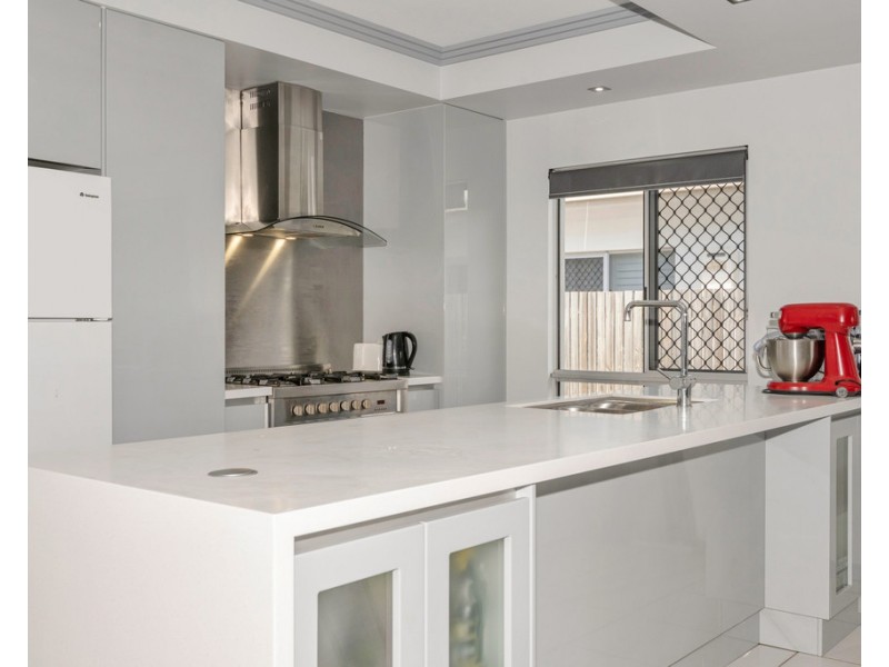 31 OSTERLUND PLACE, Burdell QLD 4818