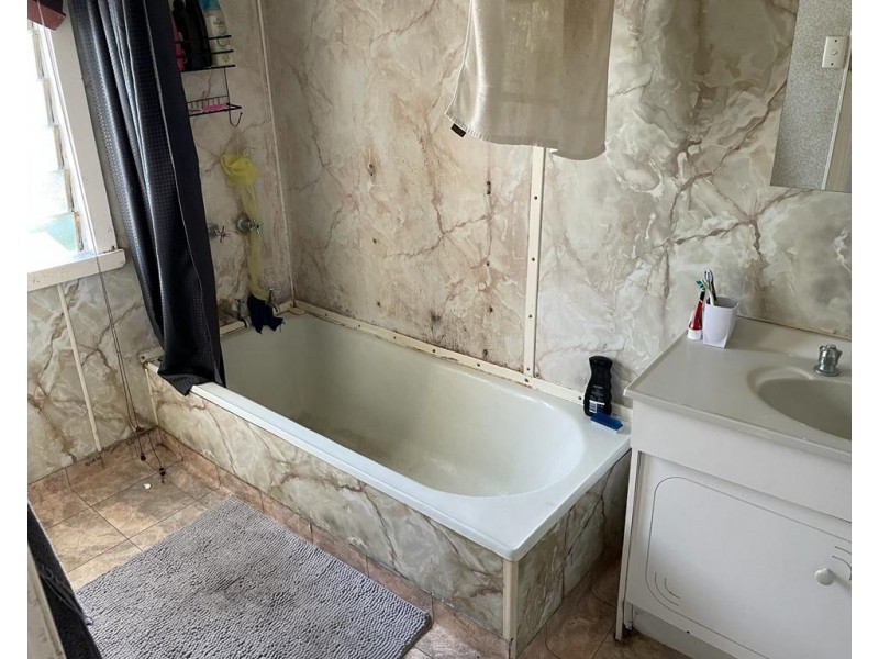 9 GOWRIE STREET, Mundingburra QLD 4812