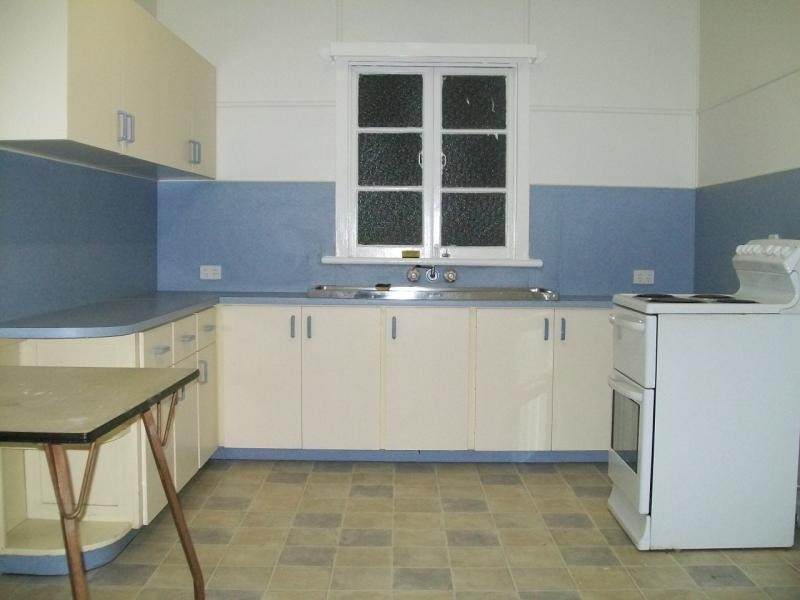 Pimlico QLD 4812