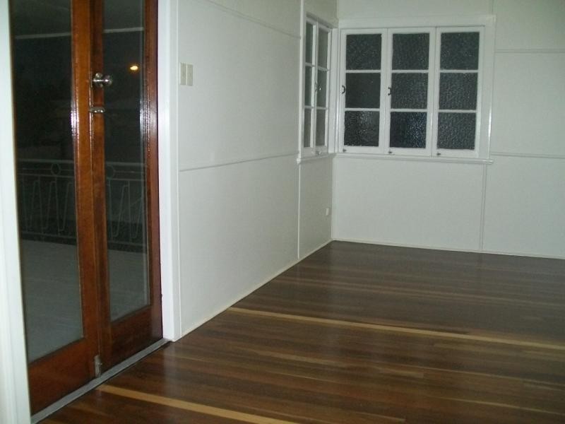 Pimlico QLD 4812