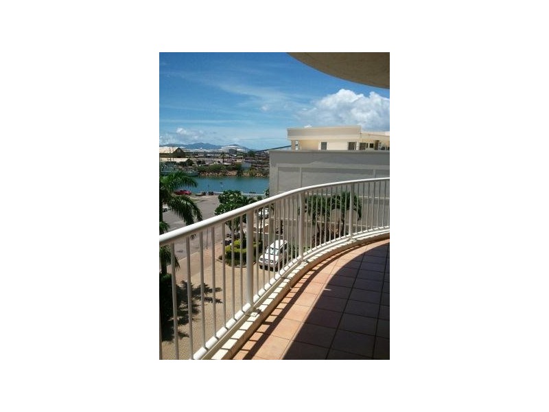 4C/3-7 The Strand, North Ward QLD 4810