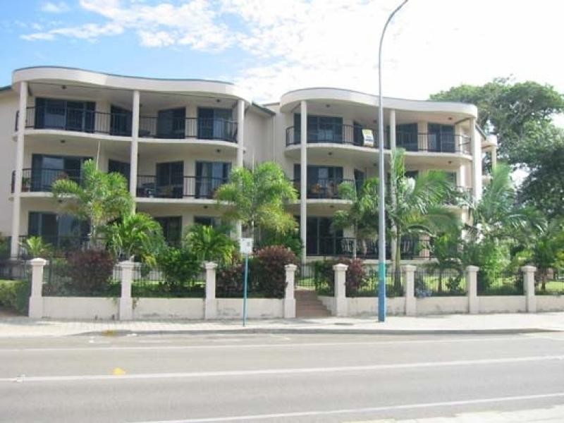 Apartment 1/78 The Strand, North Ward QLD 4810