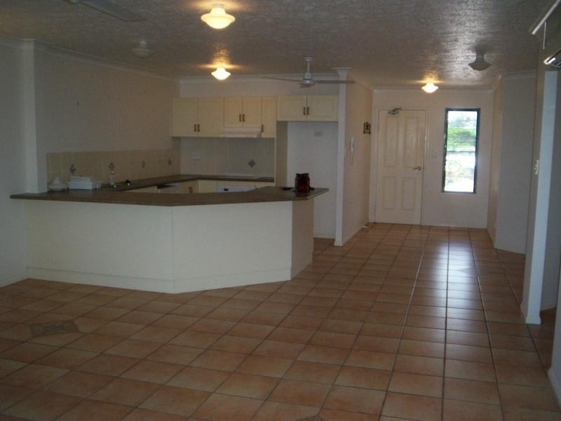 Apartment 1/78 The Strand, North Ward QLD 4810