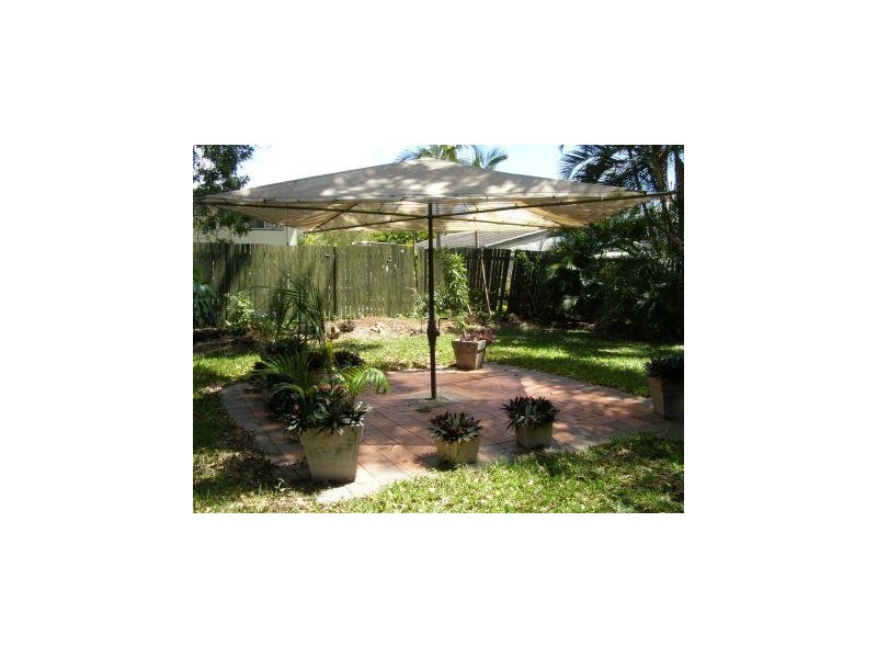 9 Wooral Street, Cranbrook QLD 4814