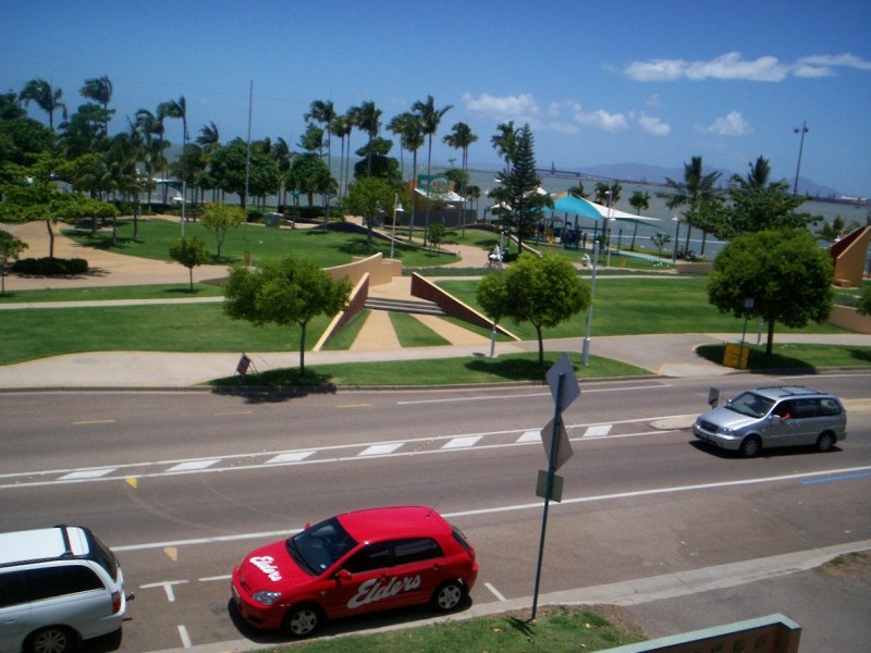 4/91 The Strand, North Ward QLD 4810