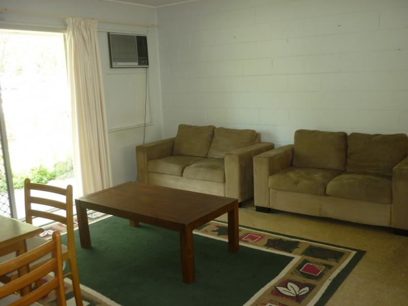 1/2 Burke Street, North Ward QLD 4810