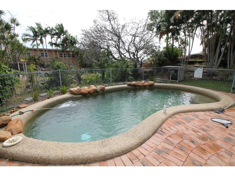 2/12 Eden Street, Belgian Gardens QLD 4810