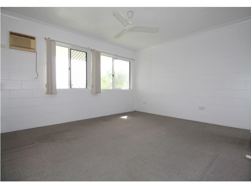 2/12 Eden Street, Belgian Gardens QLD 4810