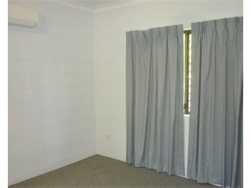 2/3 Howitt Street, North Ward QLD 4810