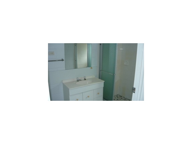 1/22 Mitchell Street, North Ward QLD 4810