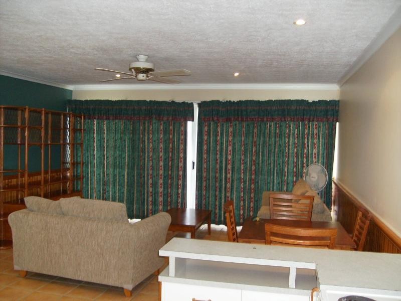 1/20 Willmett Street, North Ward QLD 4810