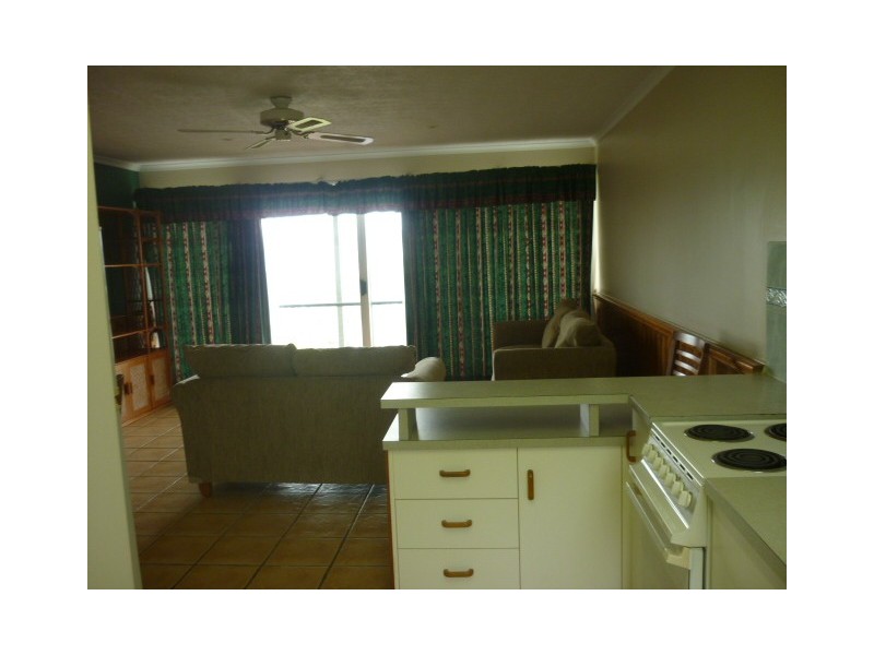 1/20 Willmett Street, North Ward QLD 4810