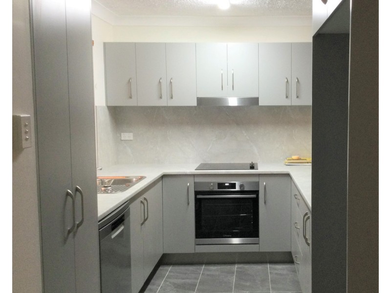 2/3-5 Norris Street, Hermit Park QLD 4812