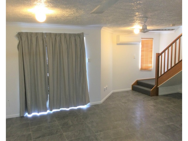 2/3-5 Norris Street, Hermit Park QLD 4812