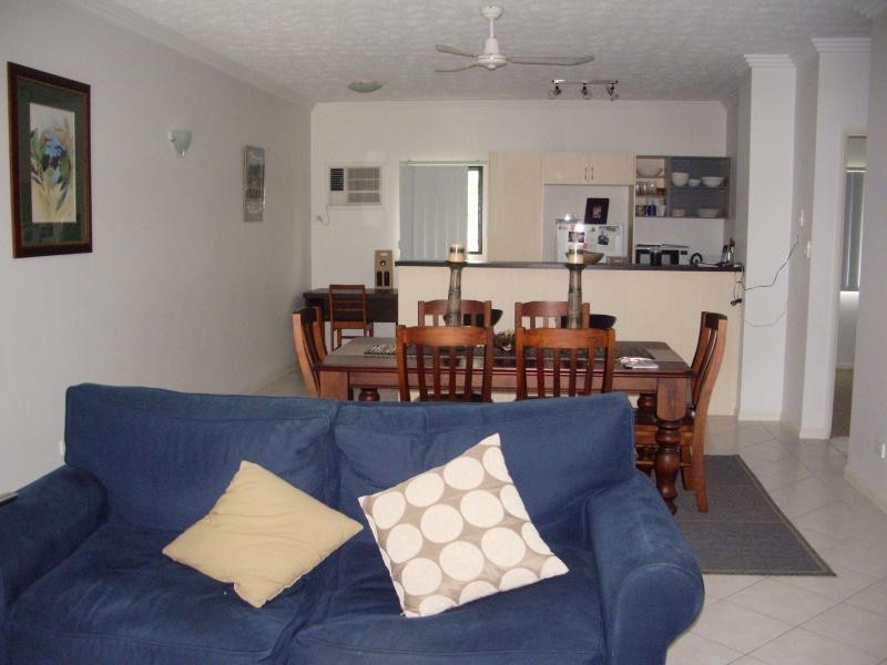 8/9-11 Gregory Street, North Ward QLD 4810