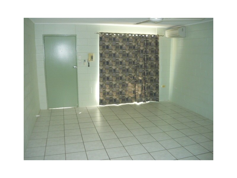 1/36 Brooks Street, Railway Estate QLD 4810