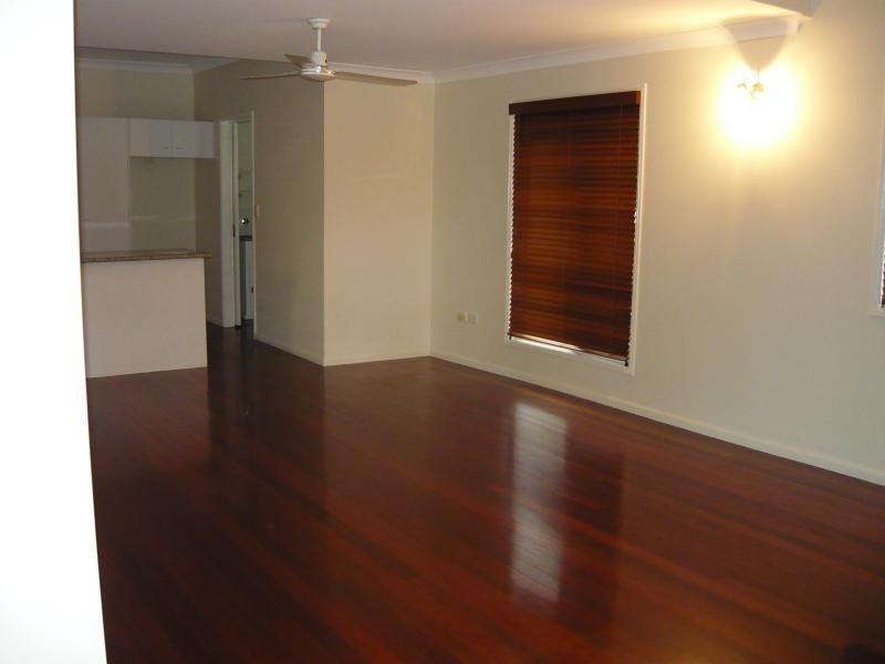 4/48 Roberts Street, Hermit Park QLD 4812