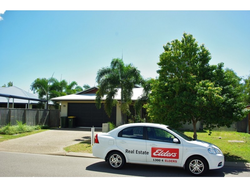3 Hook Place, Bushland Beach QLD 4818