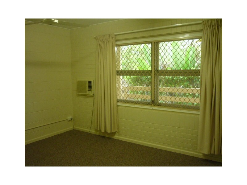 2/43 Lindsay Street, Rosslea QLD 4812