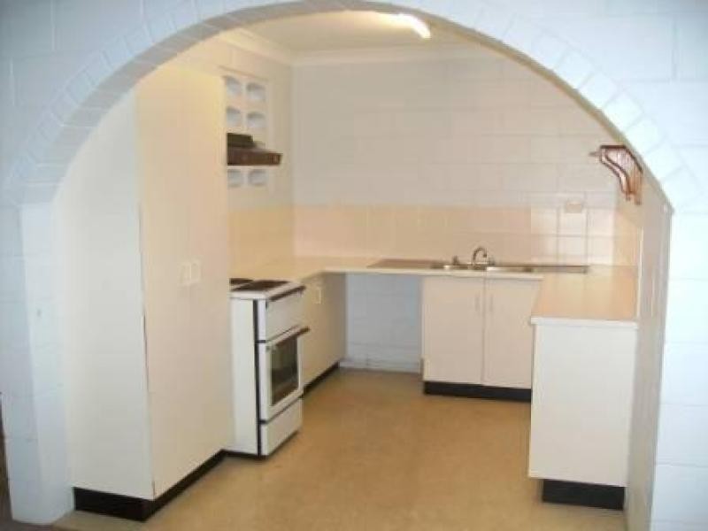 Unit 10/85 Eyre Street, North Ward QLD 4810