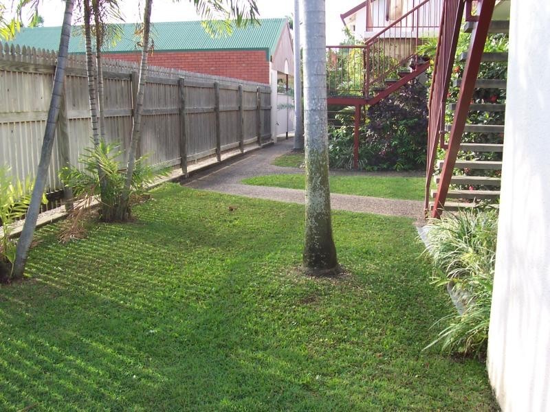 Unit 11/133 Ireland Street, Oonoonba QLD 4811