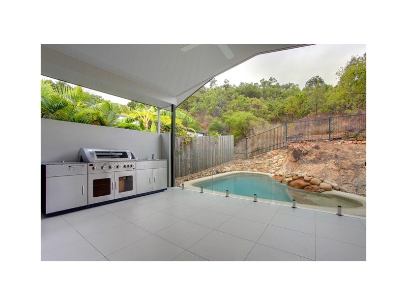 5 Potts, Belgian Gardens QLD 4810