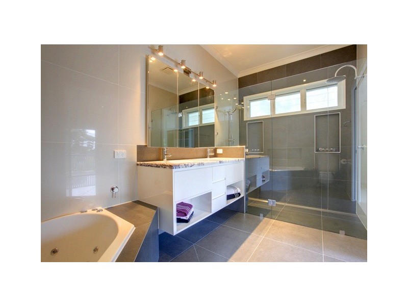 5 Potts, Belgian Gardens QLD 4810