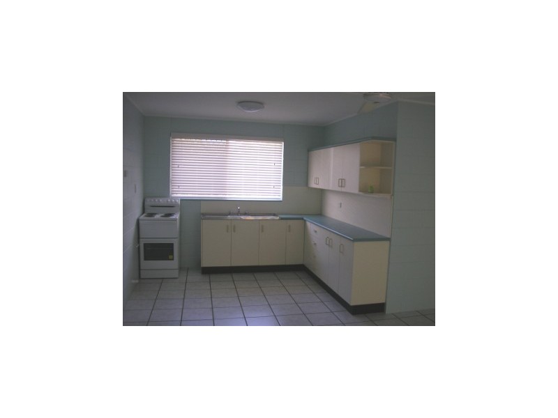 2/36 Brooks Street, Railway Estate QLD 4810