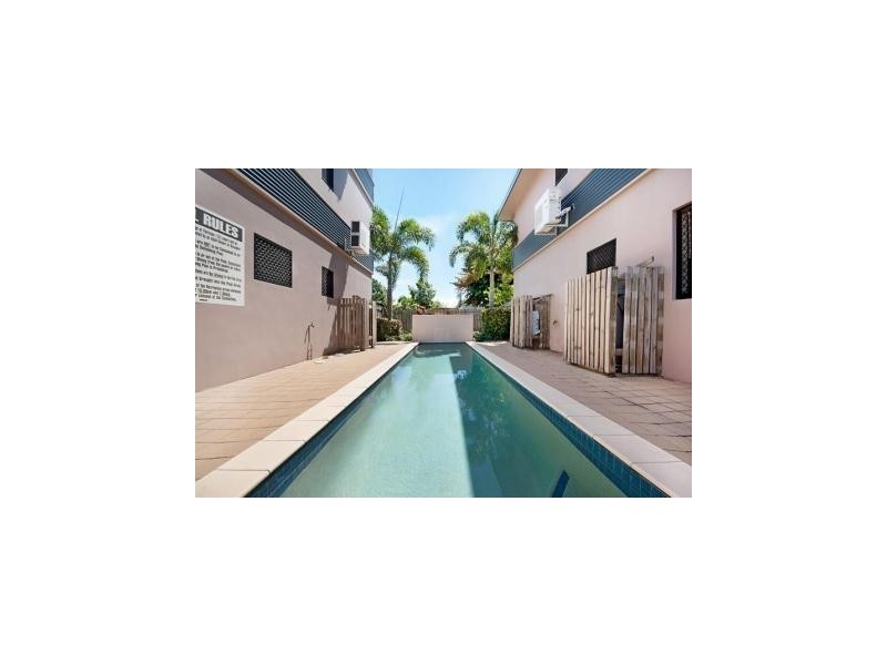 6/53-55 Kings Road, Hyde Park QLD 4812
