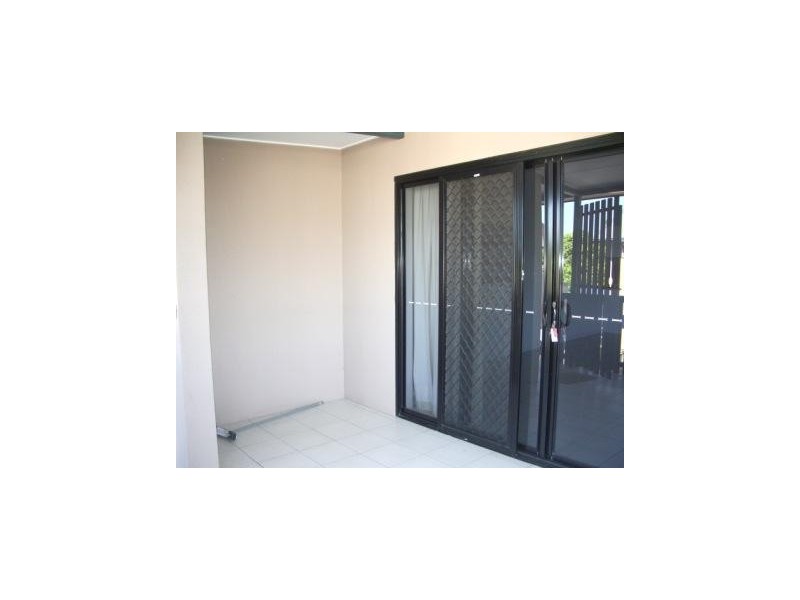 6/53-55 Kings Road, Hyde Park QLD 4812