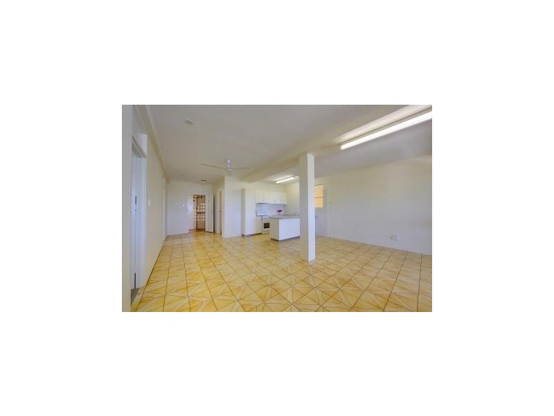 1/322 Stanley Street, North Ward QLD 4810